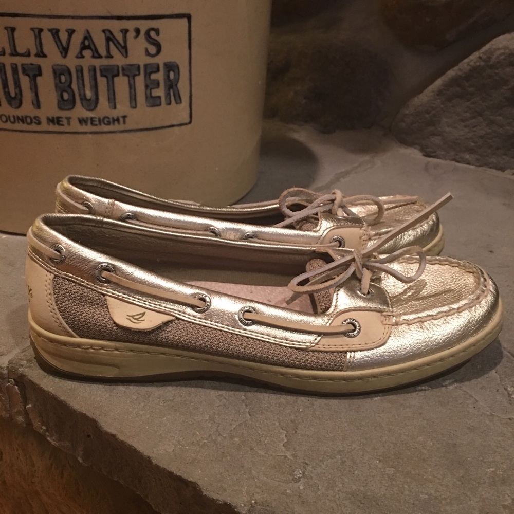 Gold Sperry Top Sider Angelfish size 7.5